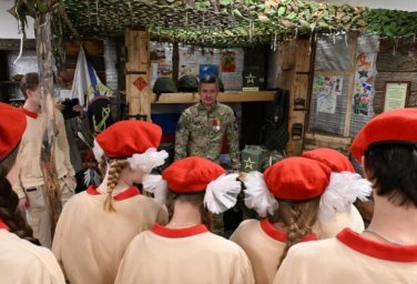 Воронежский музей-диорама пополнился артефактами из зоны СВО от офицера Гончарова Воронежский музей-диорама пополнился артефактами из зоны СВО от офицера Гончарова